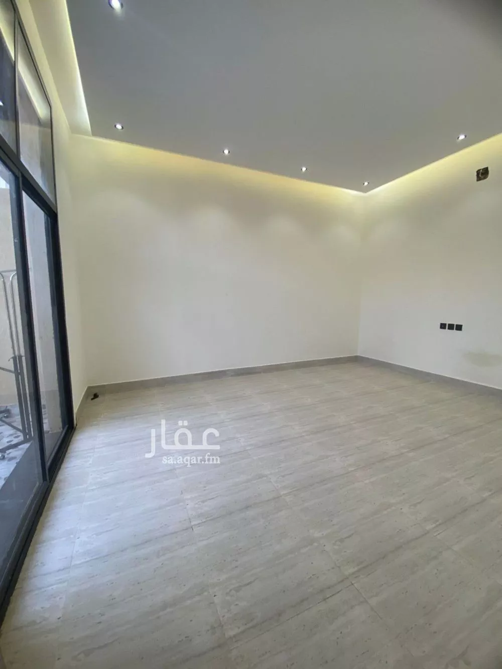 5 bedroom villa in Tuwaiq 8