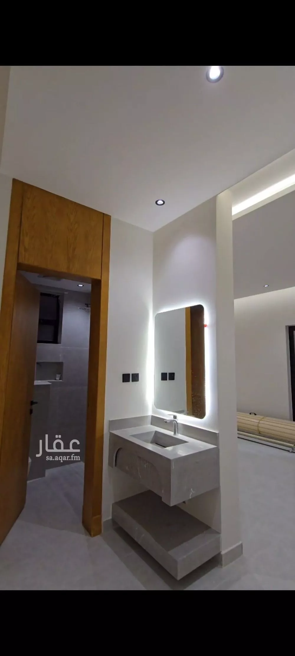 5 bedroom villa in Dahiat Namar 8