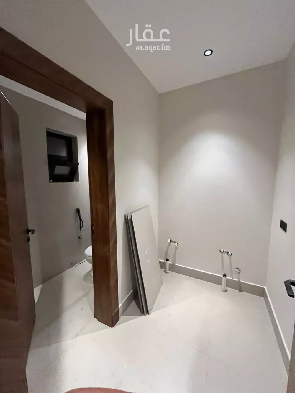 5 bedroom villa in Al Mahdiyyah 17