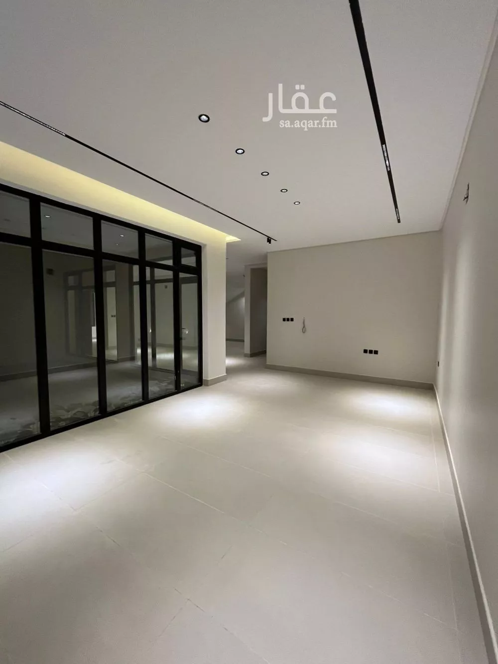 5 bedroom villa in Al Mahdiyyah 3