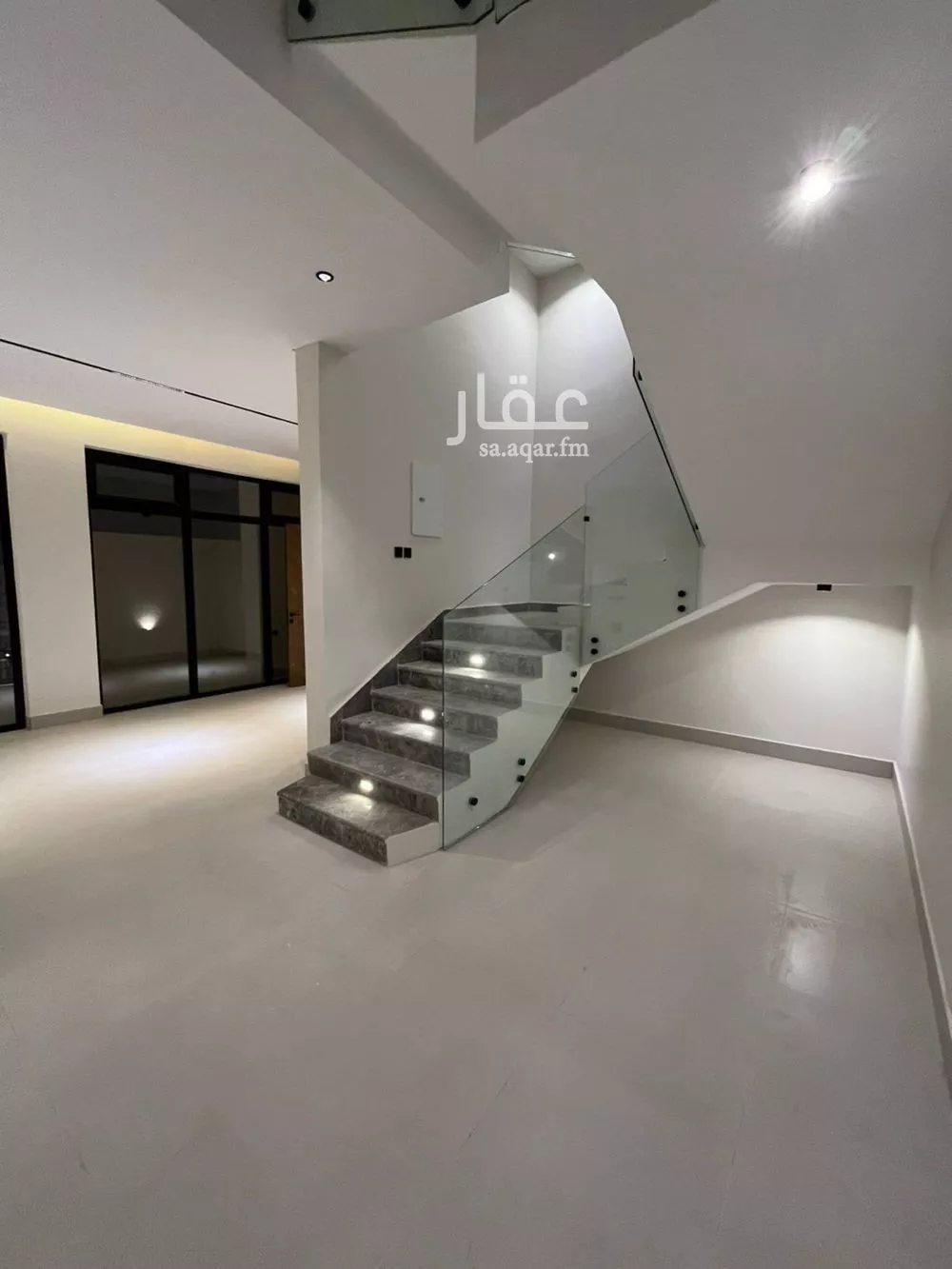 5 bedroom villa in Al Mahdiyyah 6