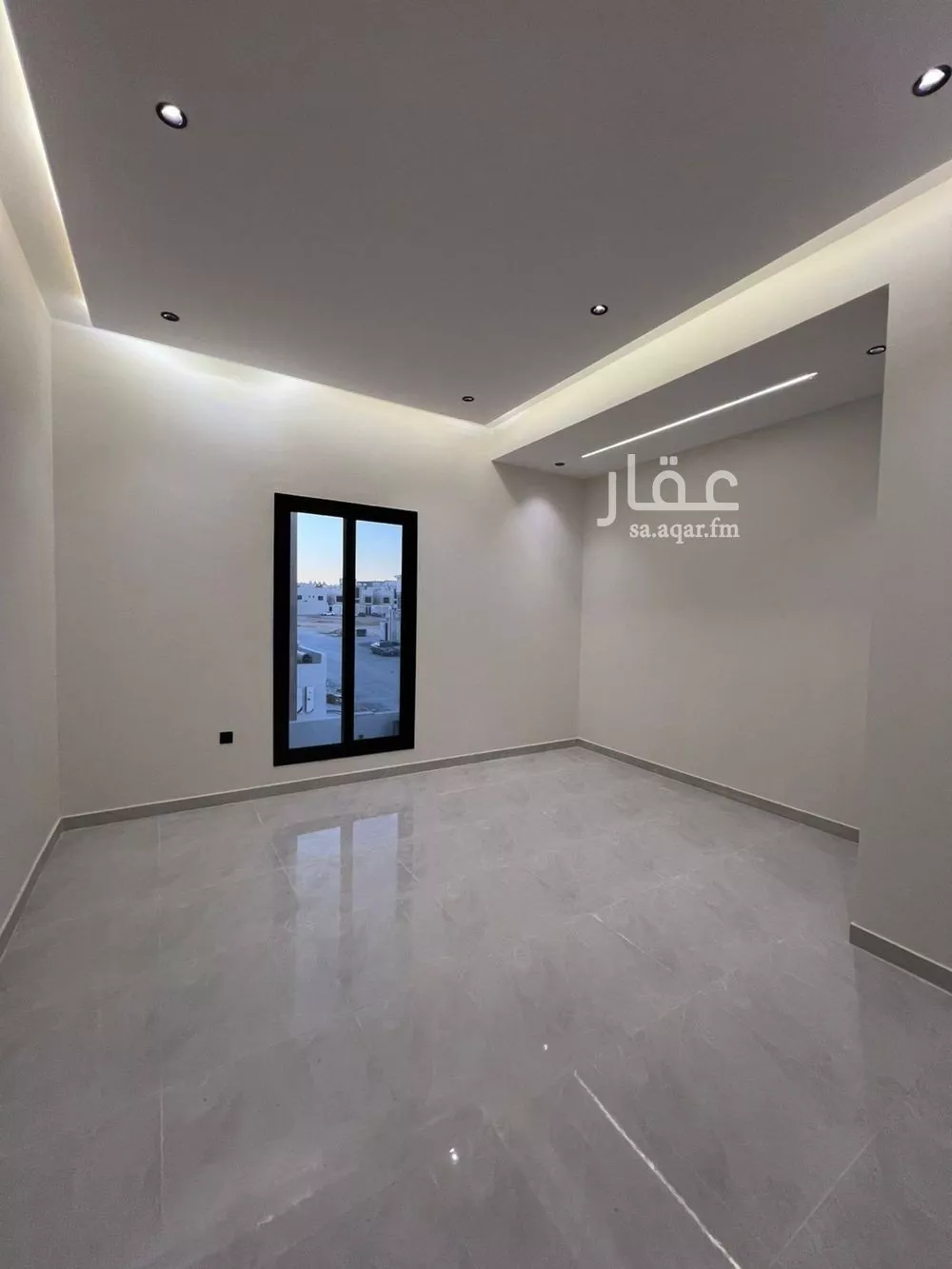 فيلا 7 غرف في طويق 19