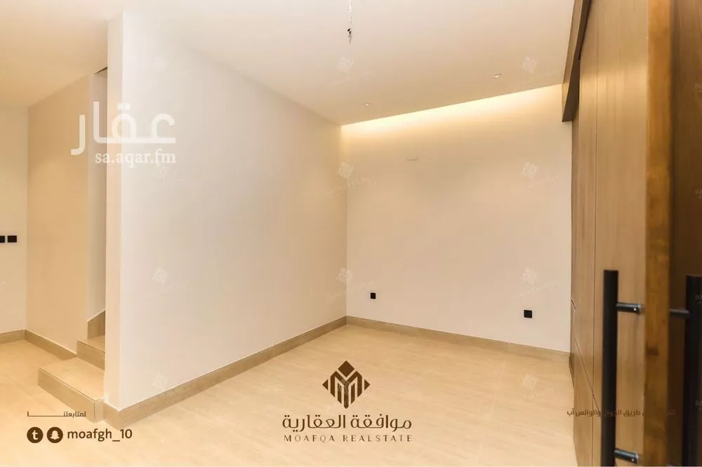 5 bedroom villa in Al Mahdiyyah 20