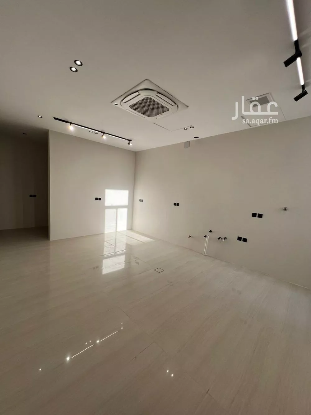 5 bedroom villa in Al Mahdiyyah 21