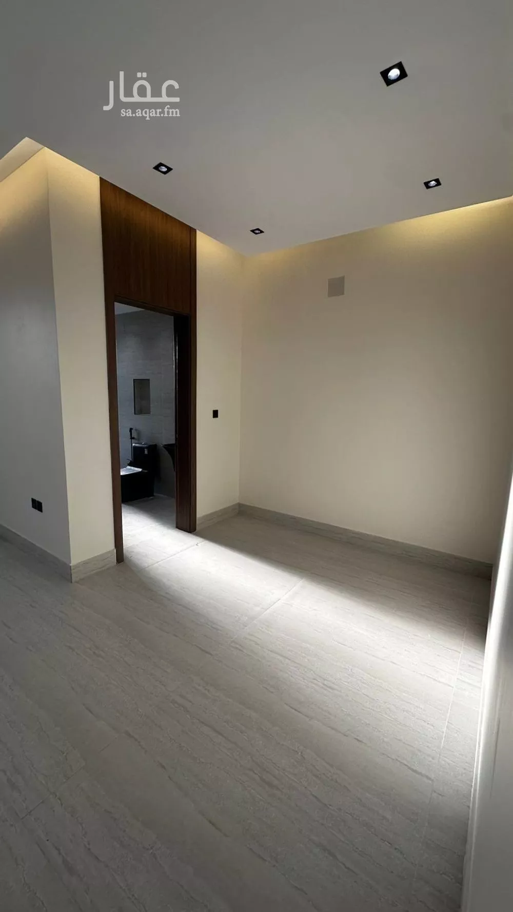 5 bedroom apartment in Dhahrat Laban 10