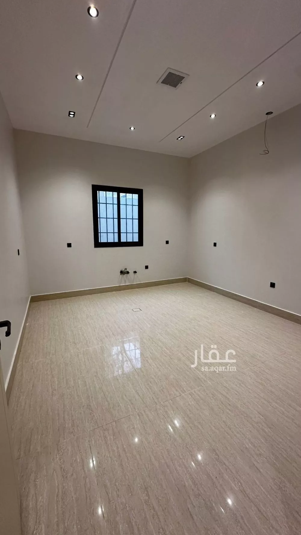 فيلا 5 غرف في ظهرة لبن 5