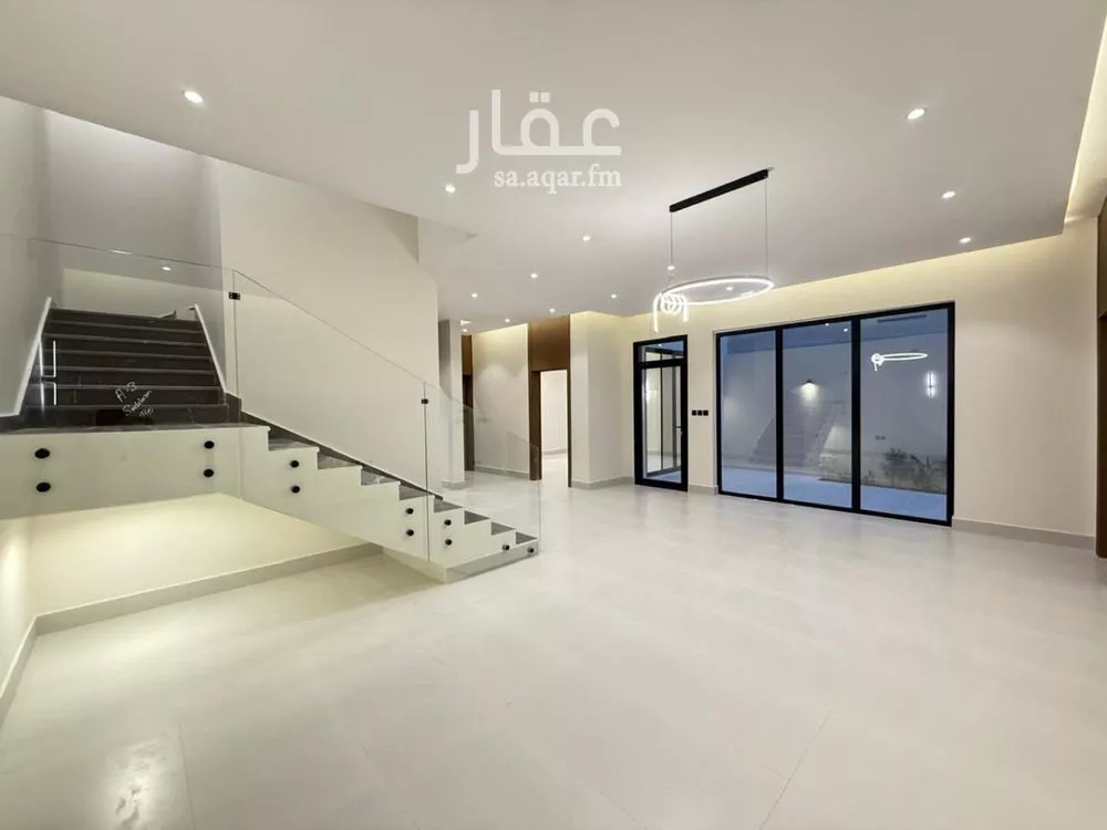 فيلا 5 غرف في المهدية 7