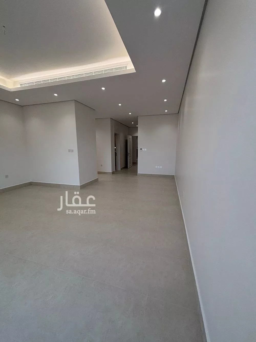 6 bedroom villa in Al Mahdiyyah 3