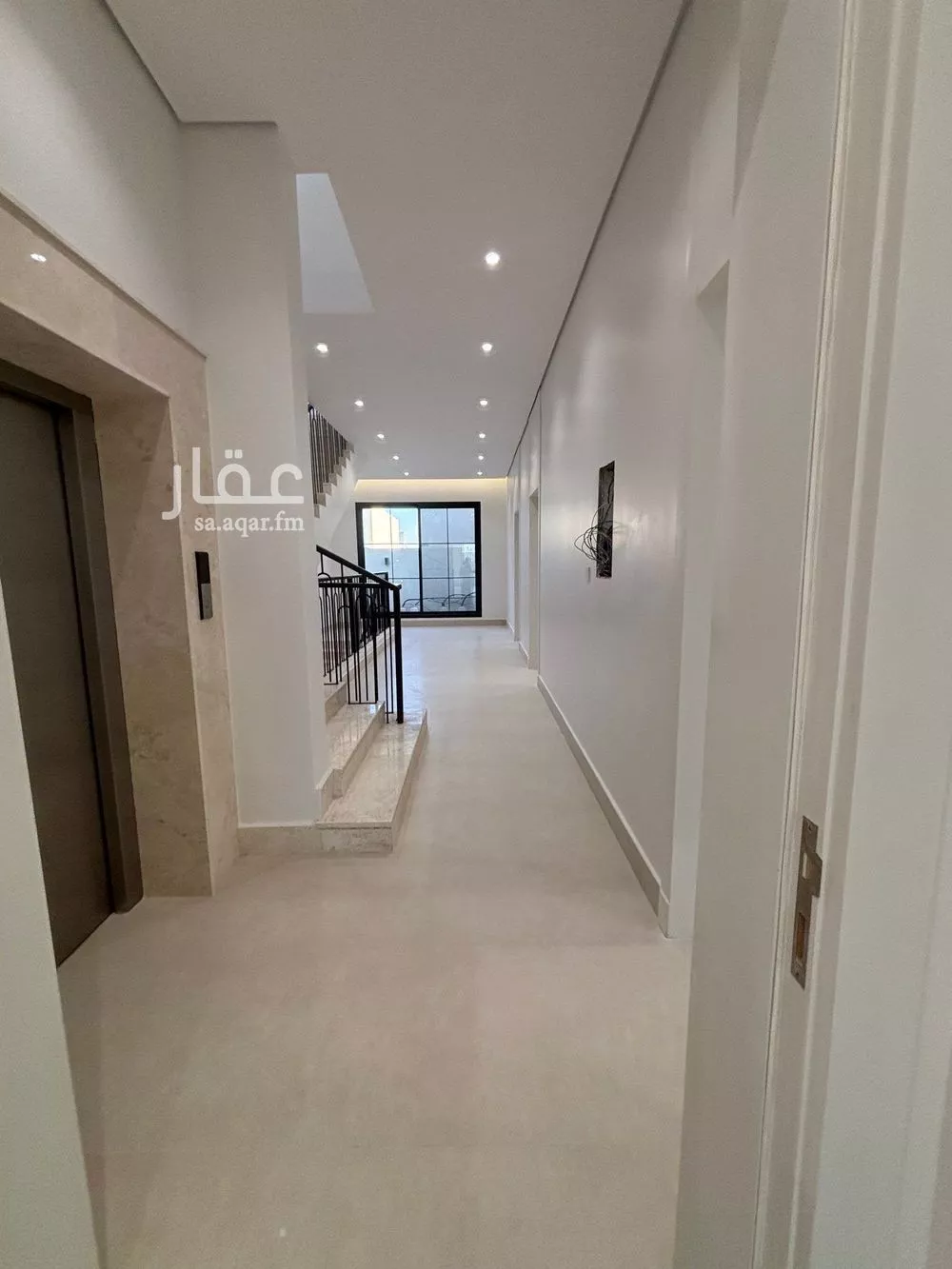 6 bedroom villa in Al Mahdiyyah 4