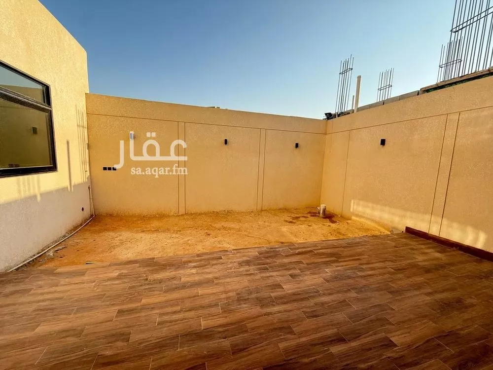 5 bedroom villa in Al Mahdiyyah 7