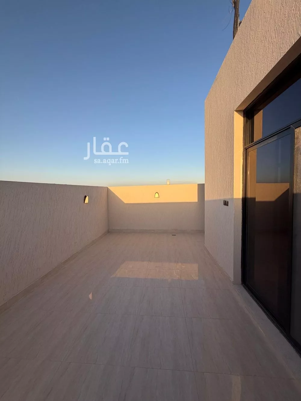 فيلا 4 غرف في النرجس 28