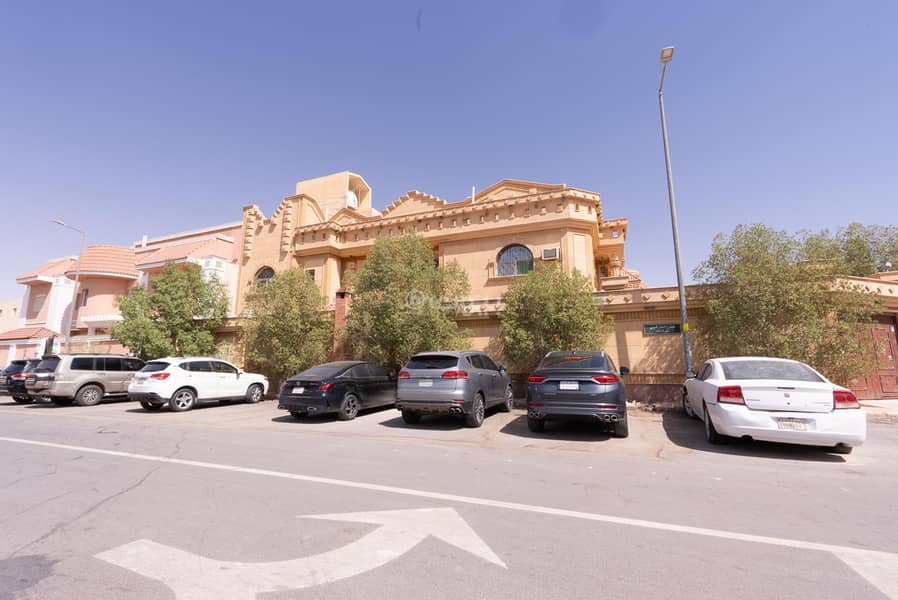 4 bedroom villa in Ishbiliyah, Riyadh 2