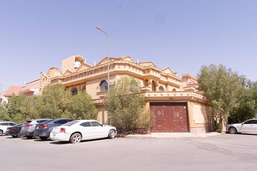 4 bedroom villa in Ishbiliyah, Riyadh 3