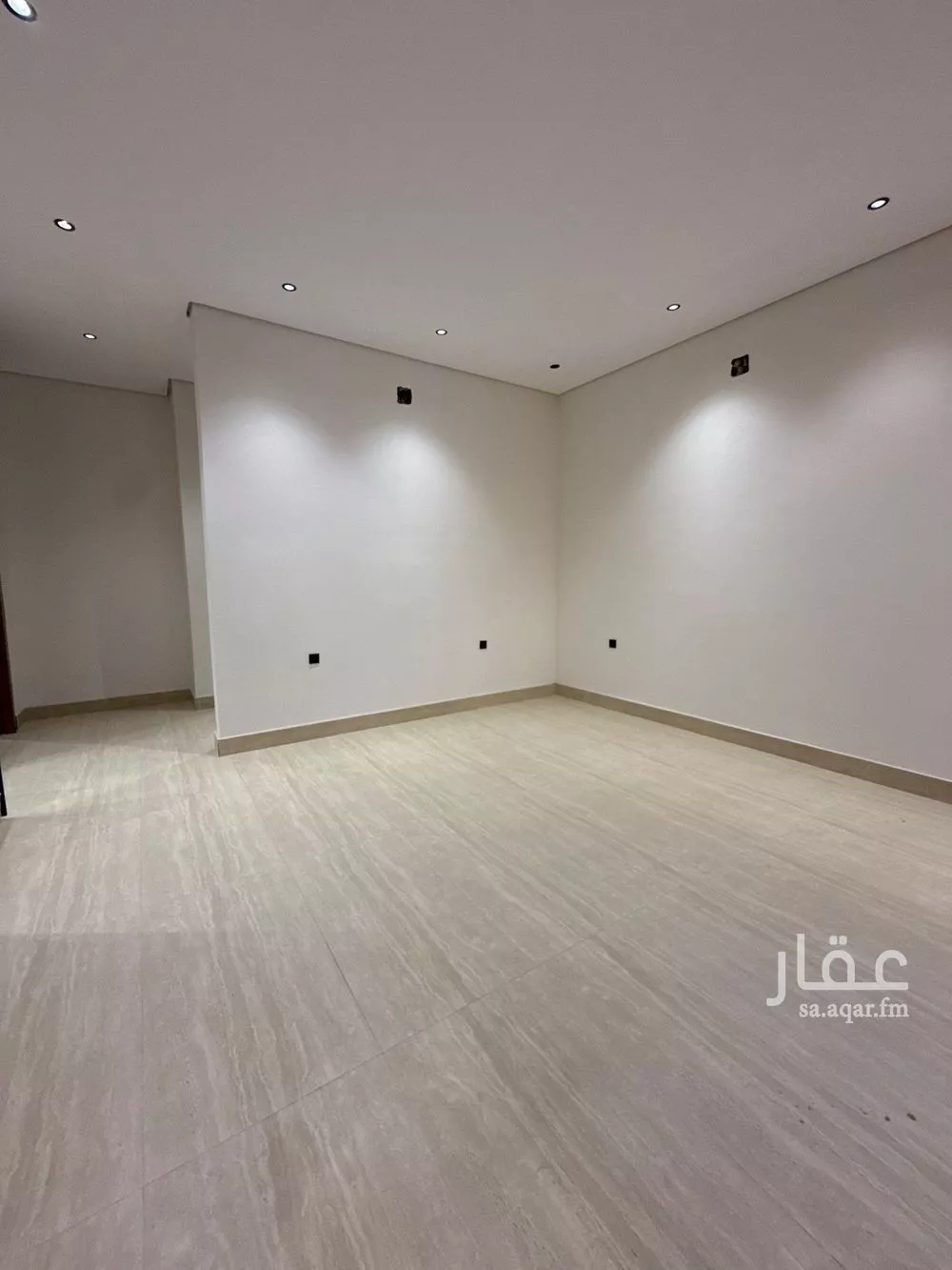 فيلا 4 غرف في طويق 9