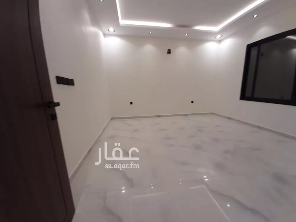 6 bedroom villa in Dhahrat Laban 8