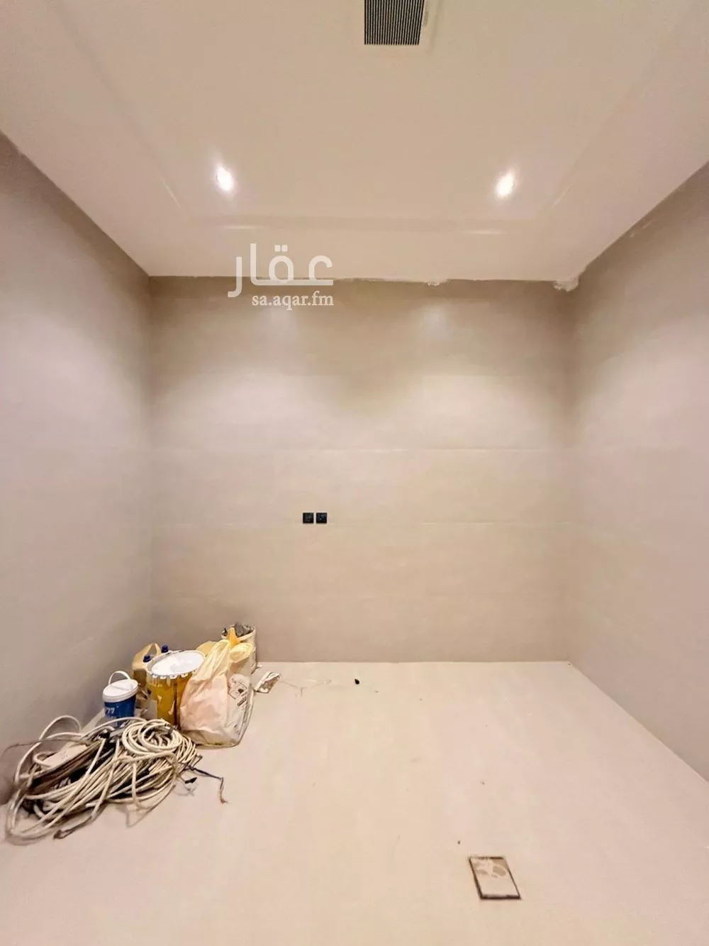 5 bedroom villa in Okaz 17