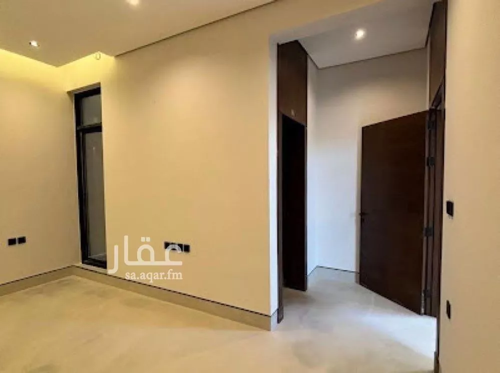 6 bedroom villa in Al Mahdiyyah 11