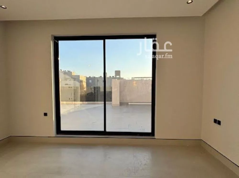 6 bedroom villa in Al Mahdiyyah 3