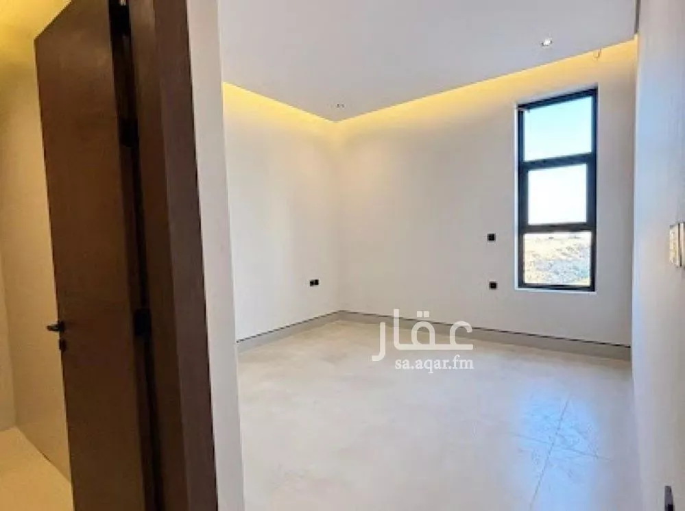 6 bedroom villa in Al Mahdiyyah 6