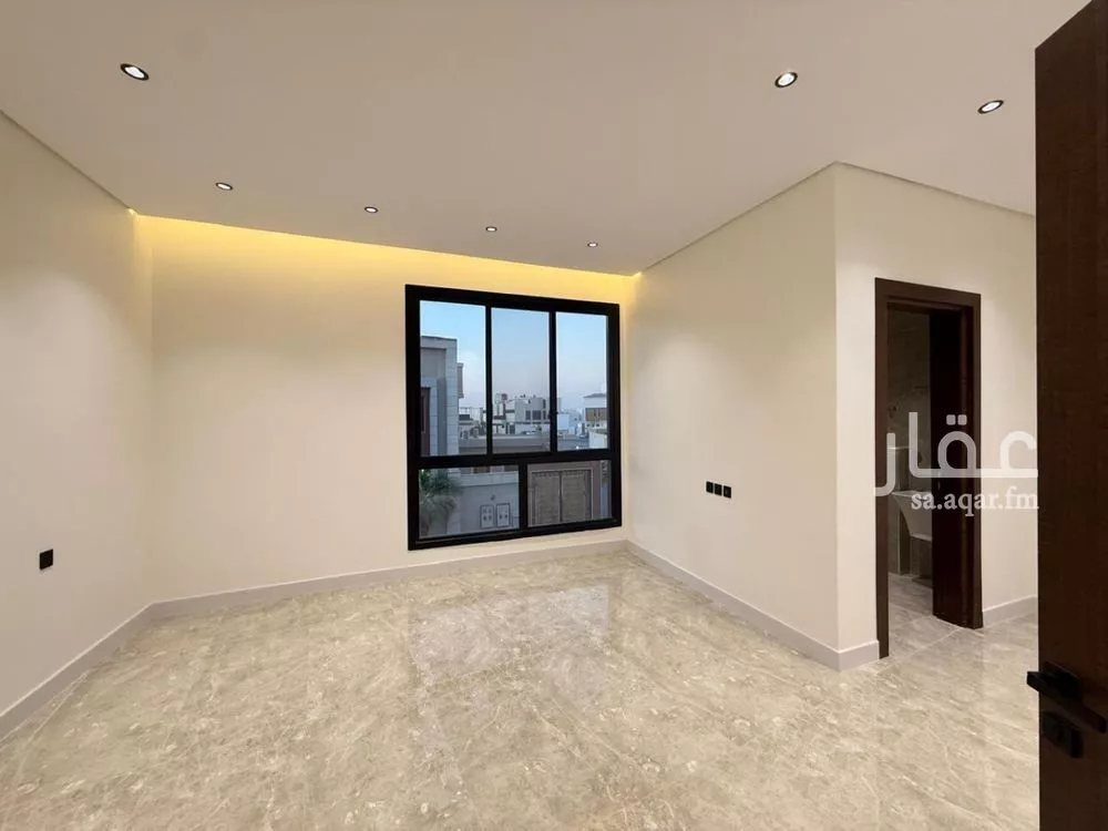 5 bedroom villa in Al Mahdiyyah 19