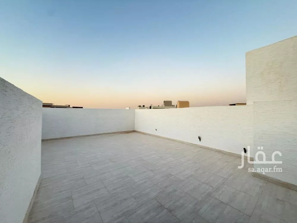 5 bedroom villa in Al Mahdiyyah 21