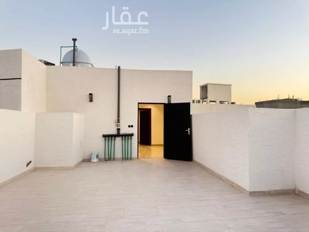5 bedroom villa in Al Mahdiyyah 26