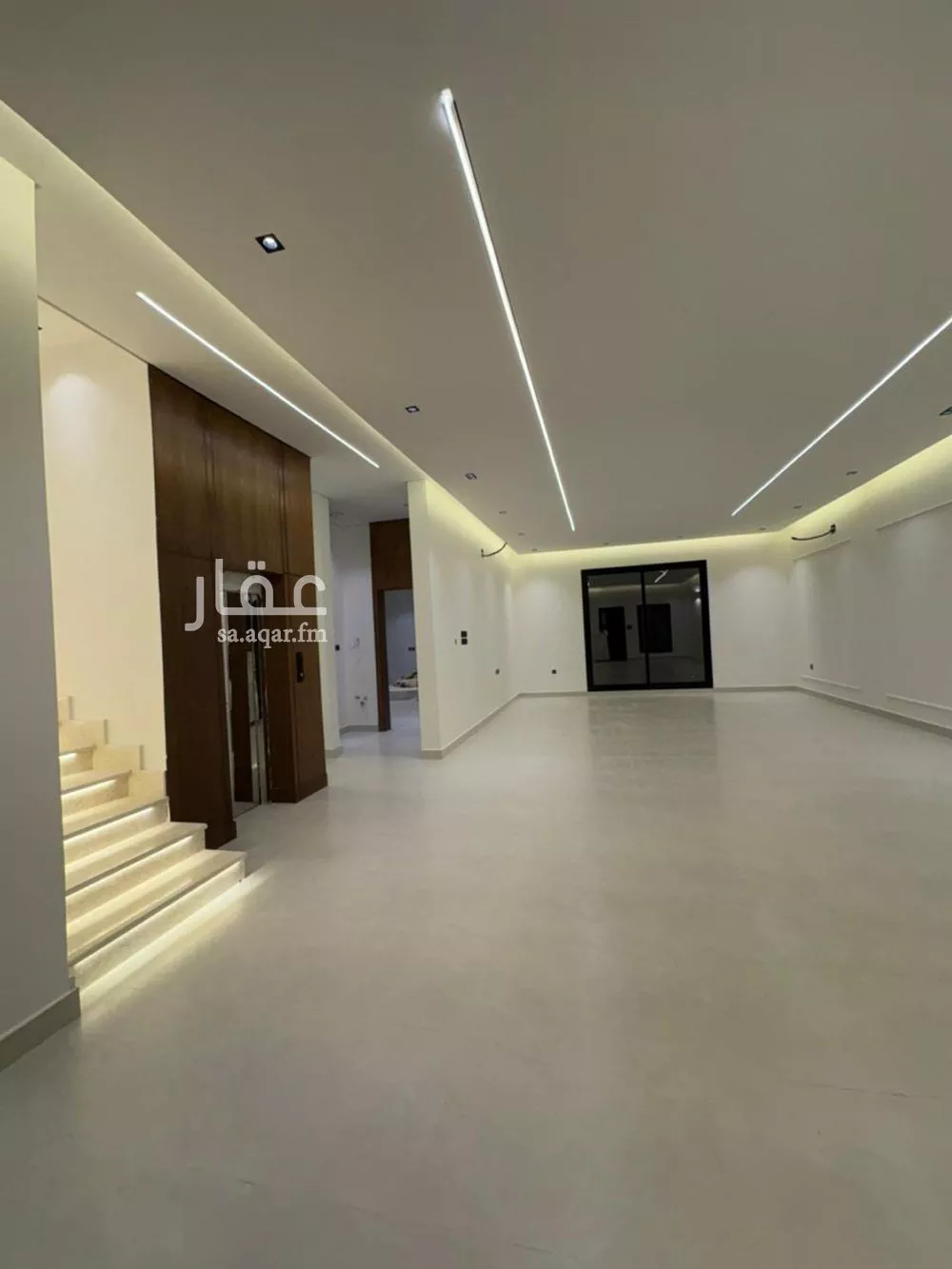 6 bedroom villa in Al Mahdiyyah 2