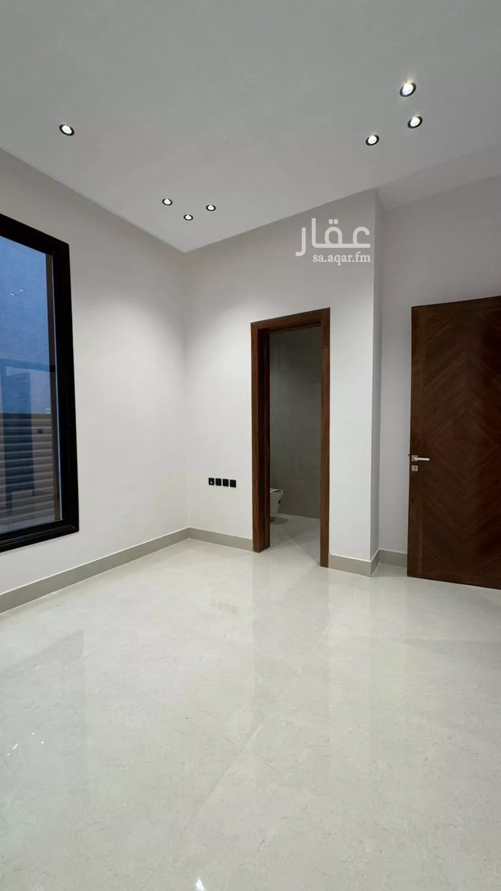 5 bedroom villa in Al Mahdiyyah 3