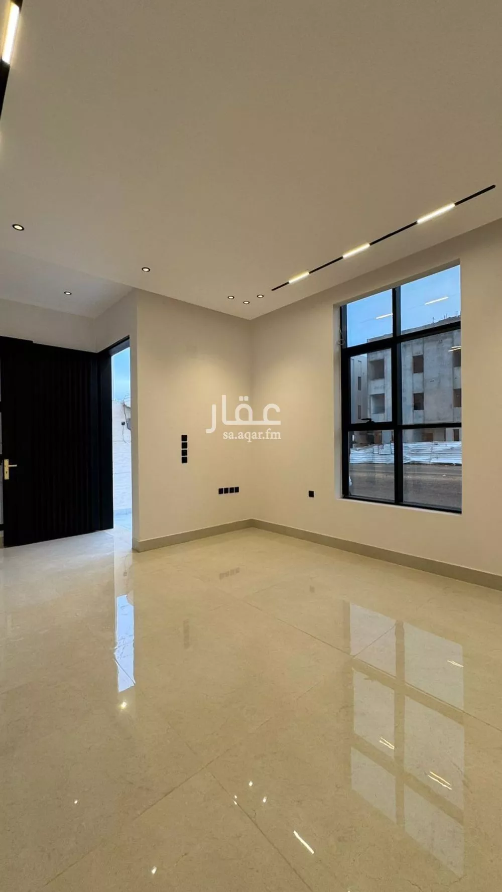 5 bedroom villa in Al Mahdiyyah 4