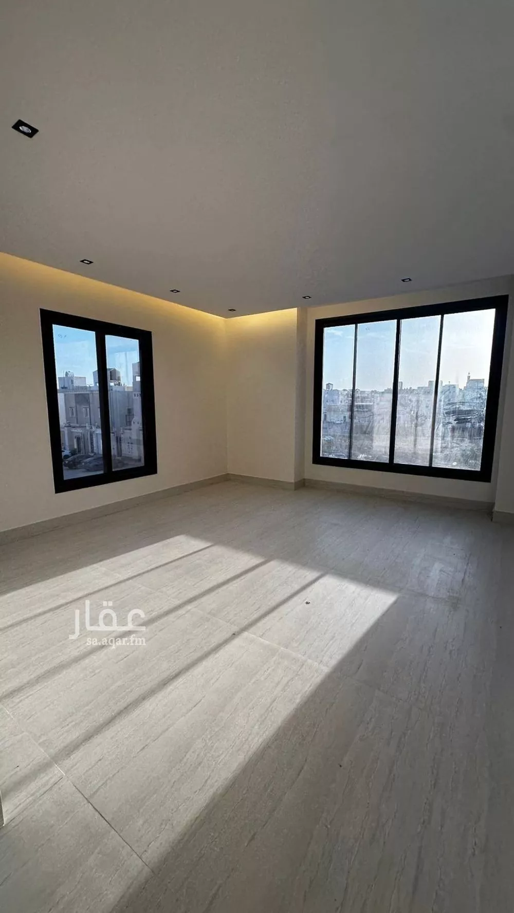 5 bedroom villa in Dhahrat Laban 14