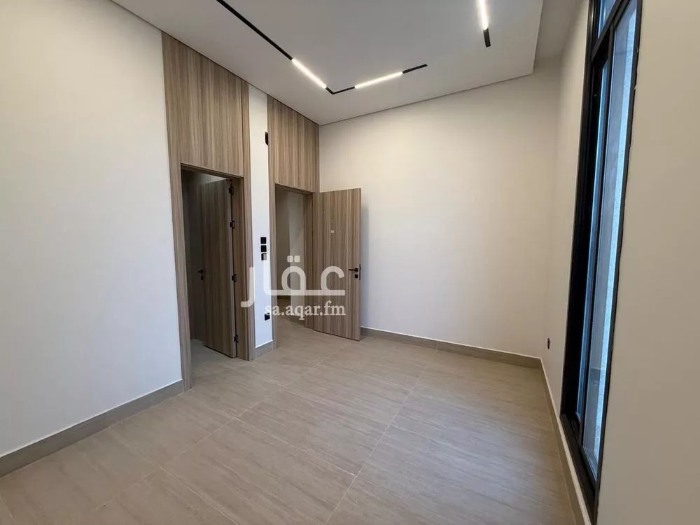 5 bedroom villa in Al Mahdiyyah 12