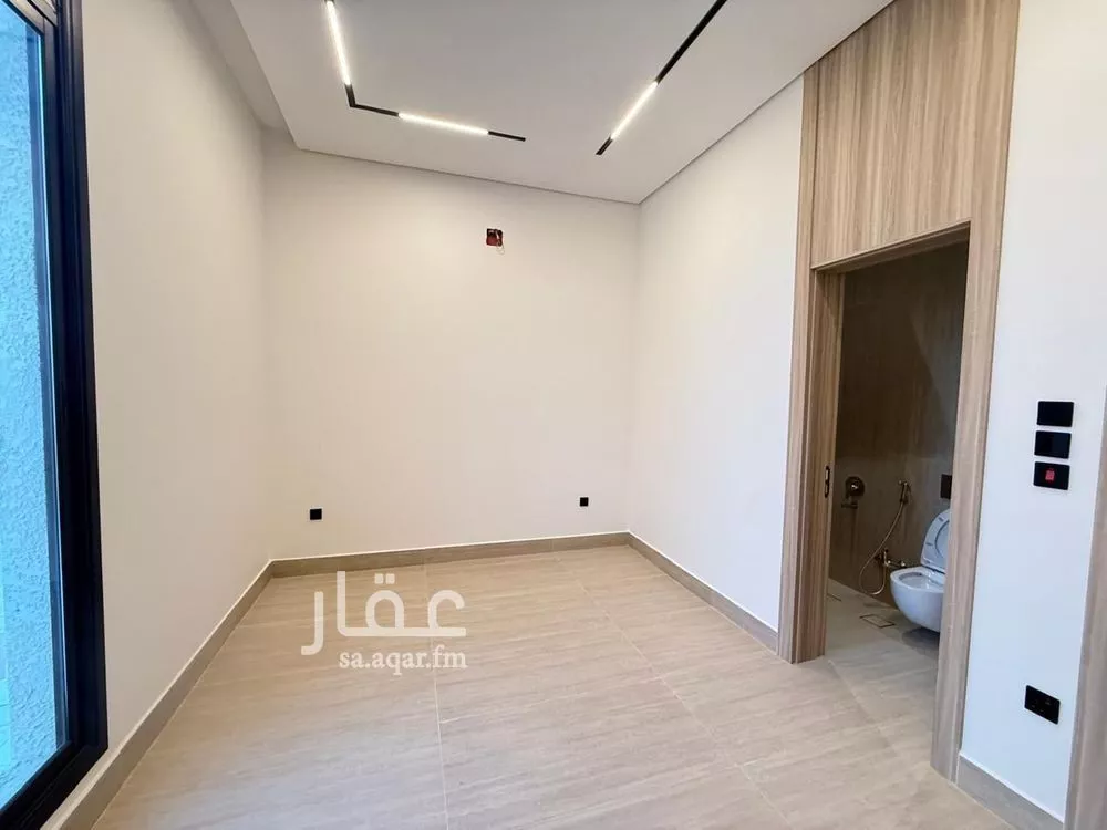 5 bedroom villa in Al Mahdiyyah 13