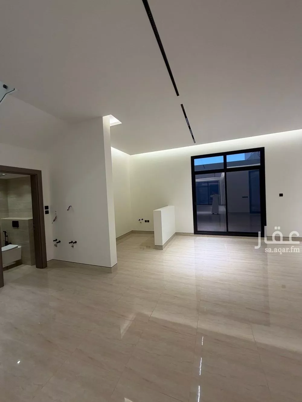 4 bedroom villa in Al Narjis 12