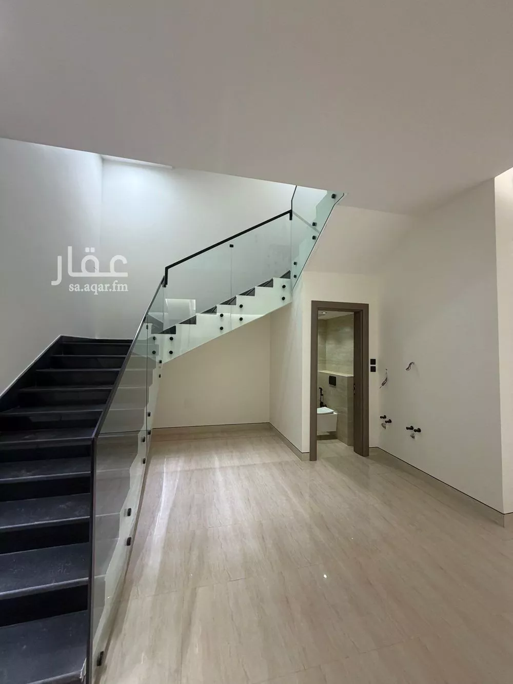 4 bedroom villa in Al Narjis 16