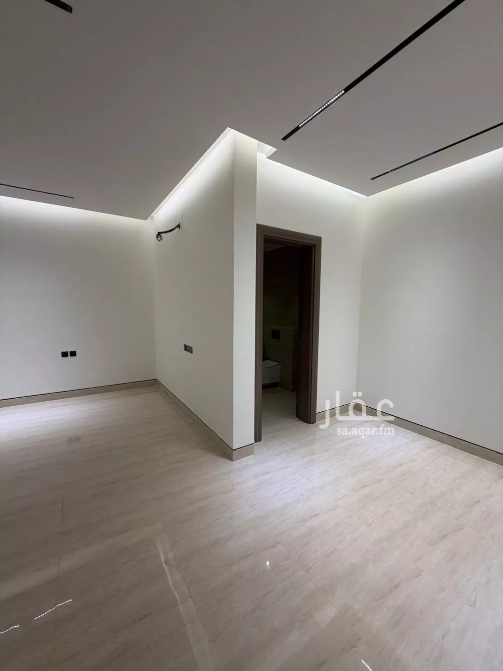 4 bedroom villa in Al Narjis 28