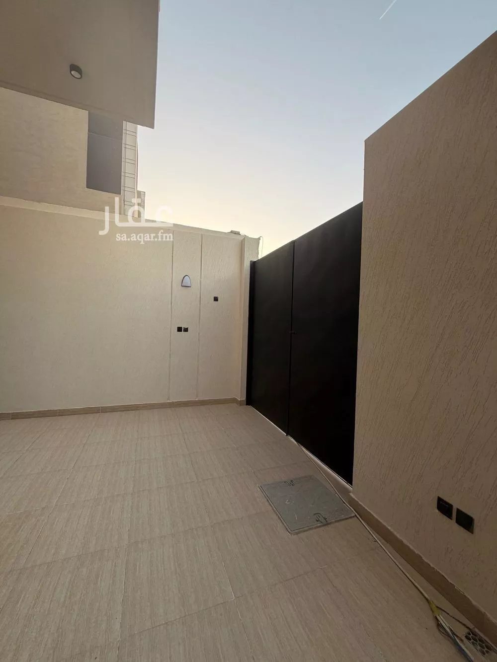 4 bedroom villa in Al Narjis 6
