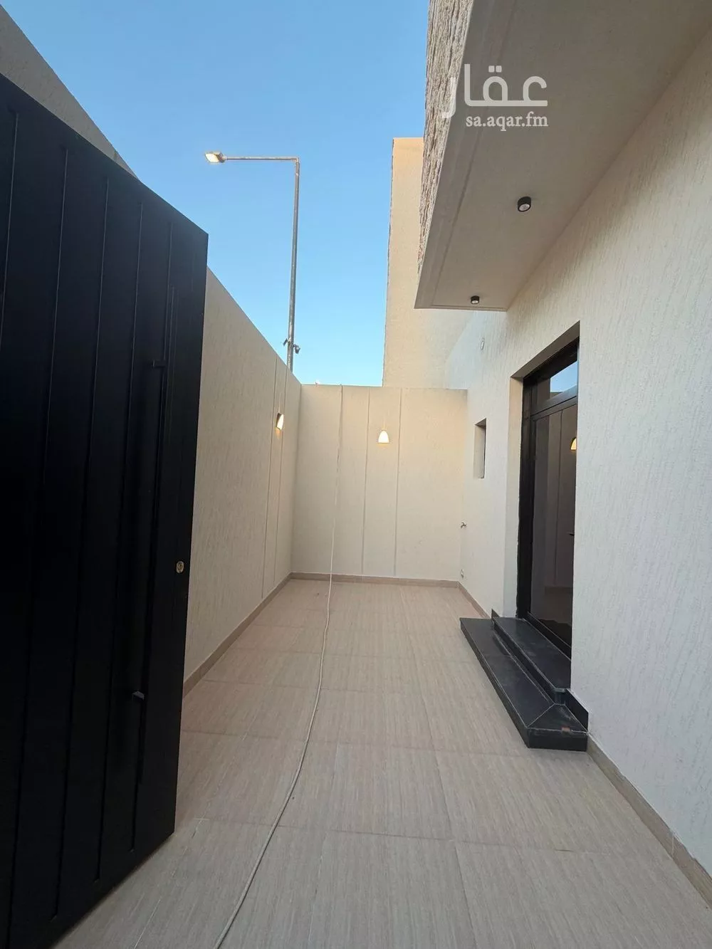 4 bedroom villa in Al Narjis 8