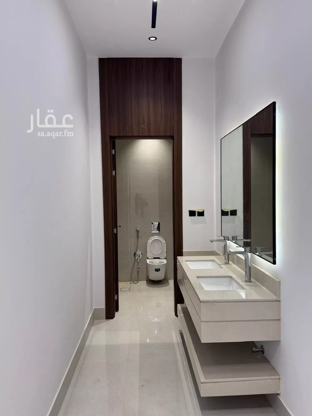 4 bedroom villa in Al Mahdiyyah 23