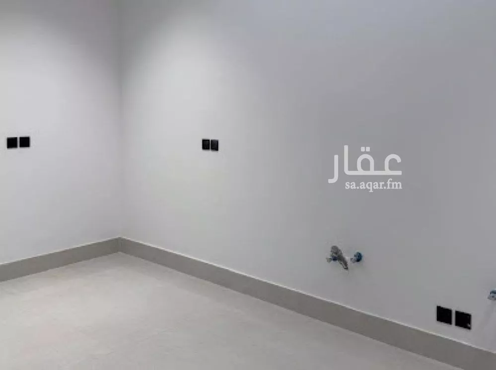 فيلا 4 غرف في المهدية 12