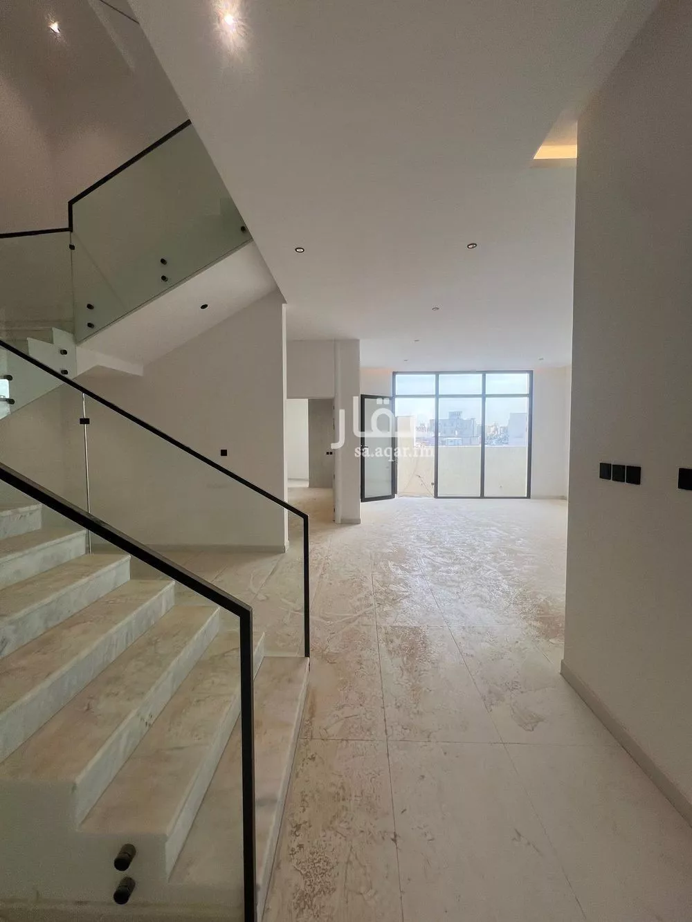 5 bedroom villa in Al Mahdiyyah 6