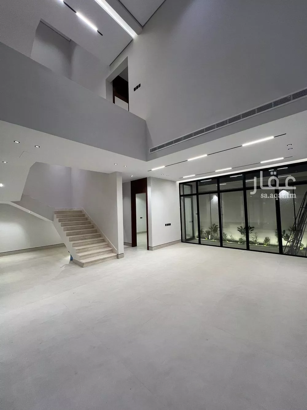 5 bedroom villa in Al Mahdiyyah 8