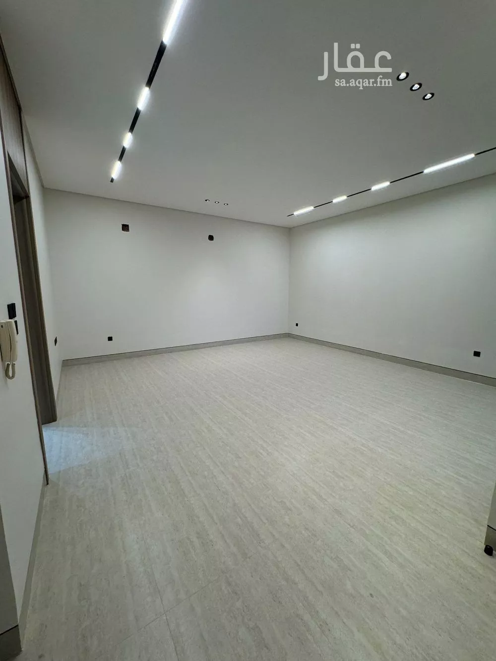6 bedroom villa in Al Mahdiyyah 8