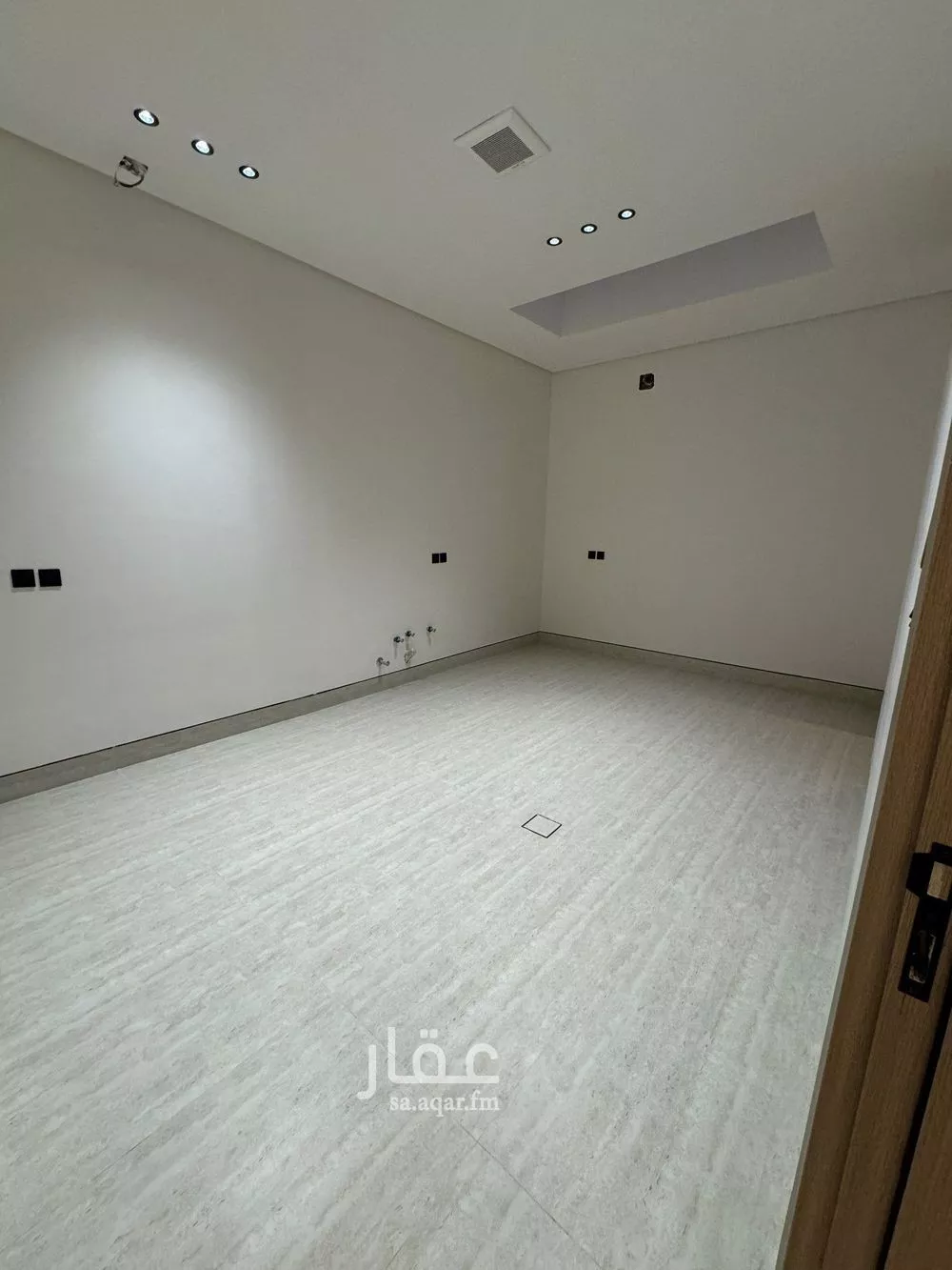 6 bedroom villa in Al Mahdiyyah 10