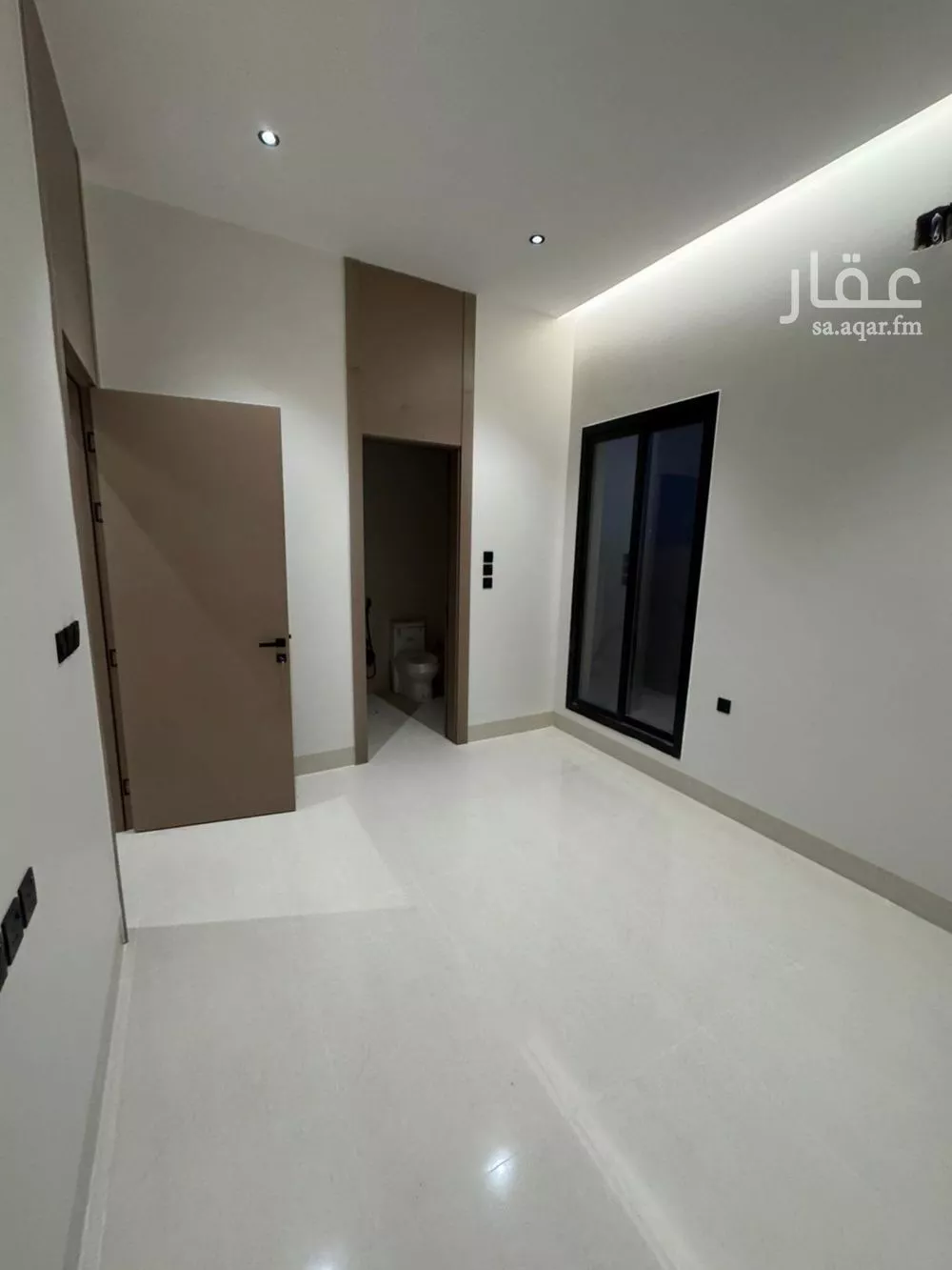 6 bedroom villa in Al Mahdiyyah 14