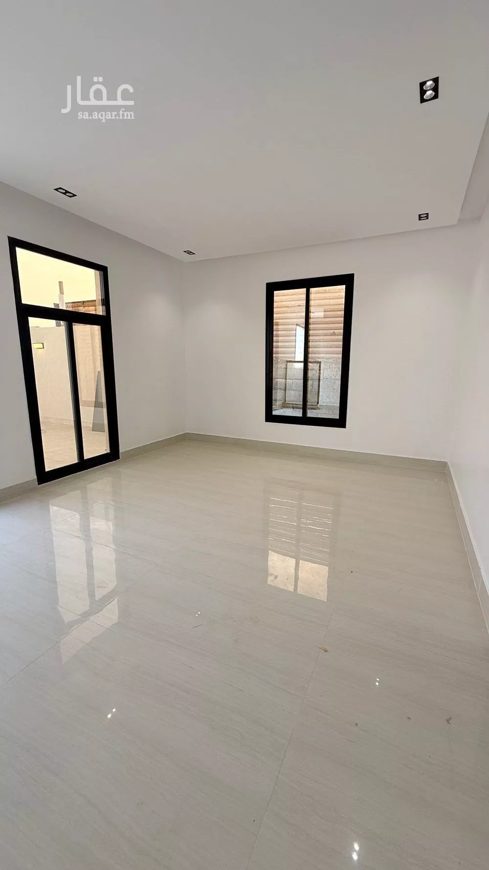 6 bedroom villa in Al Uraija Al Gharbiyah 13