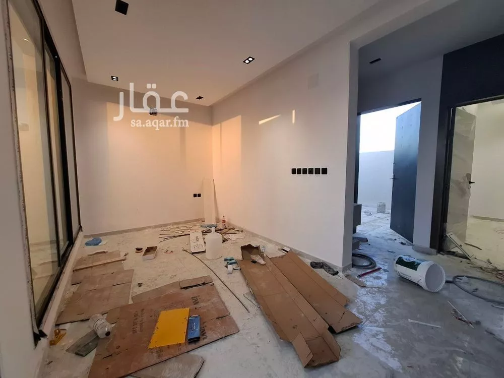 5 bedroom villa in Tuwaiq 12