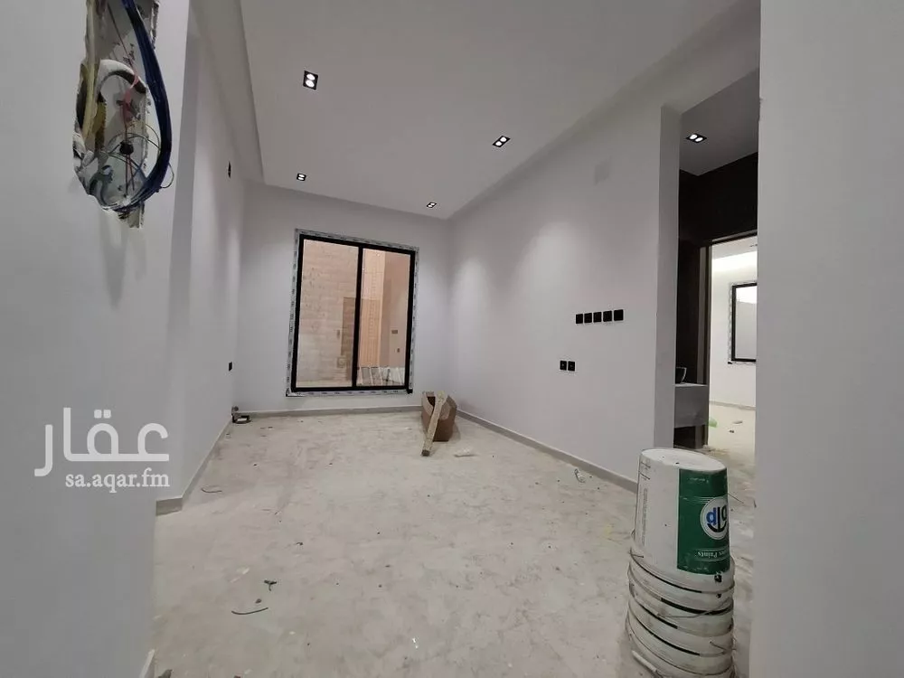 5 bedroom villa in Tuwaiq 16