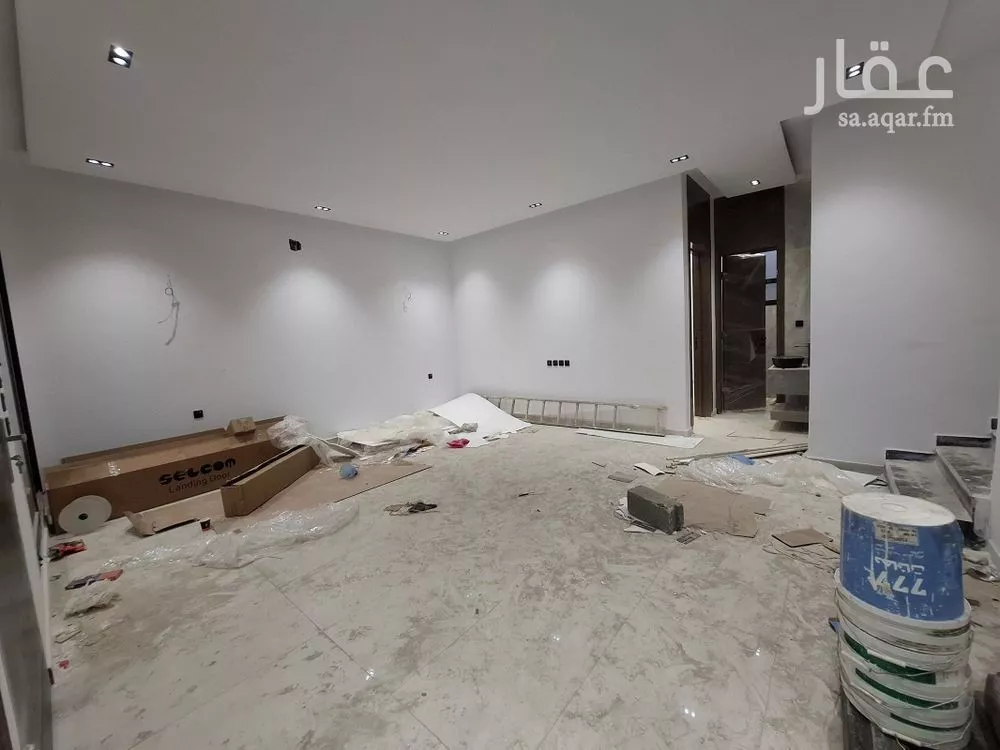 5 bedroom villa in Tuwaiq 6