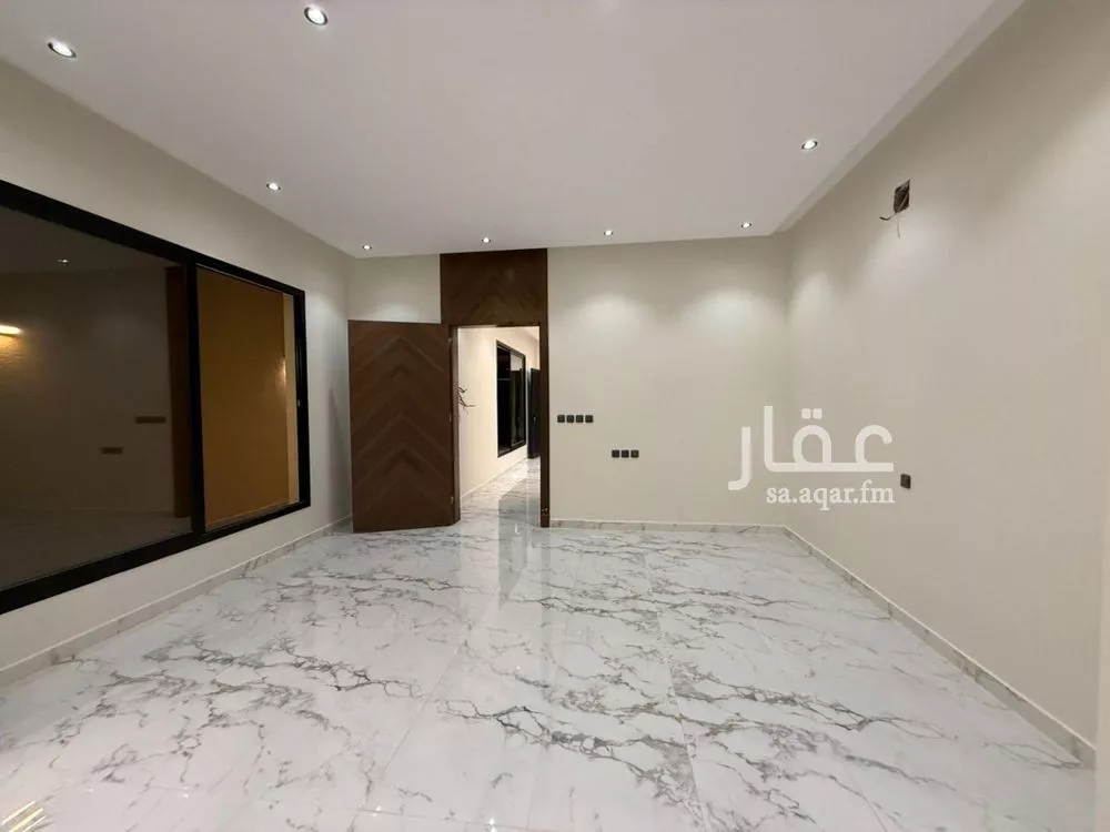 5 bedroom villa in Tuwaiq 5