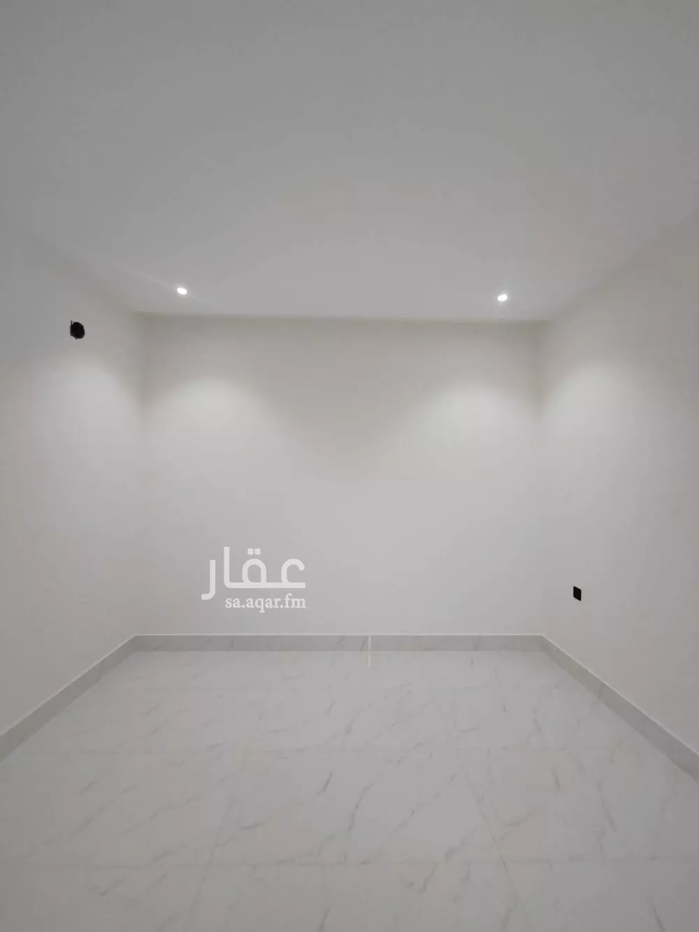 6 bedroom villa in Al Uraija Al Gharbiyah 13
